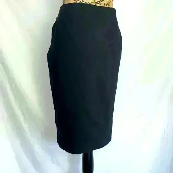 Black and gold Lane Bryant midi skirt - Picture 4 of 5